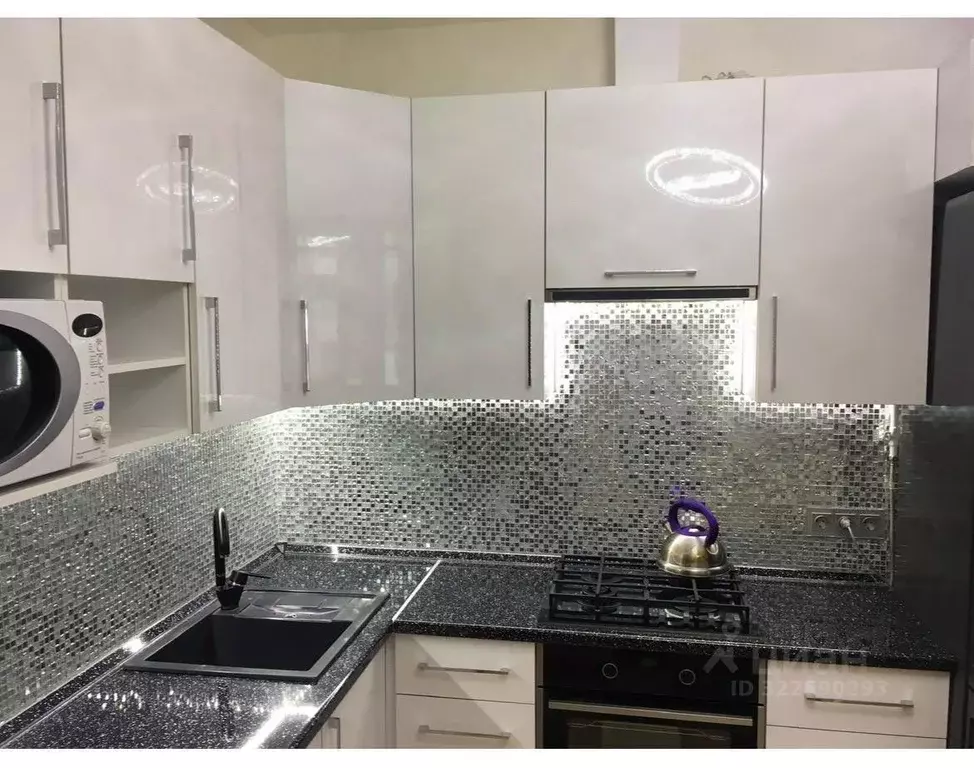 3-к кв. Саха (Якутия), Якутск ул. Каландаришвили, 23/2 (84.0 м) - Фото 2