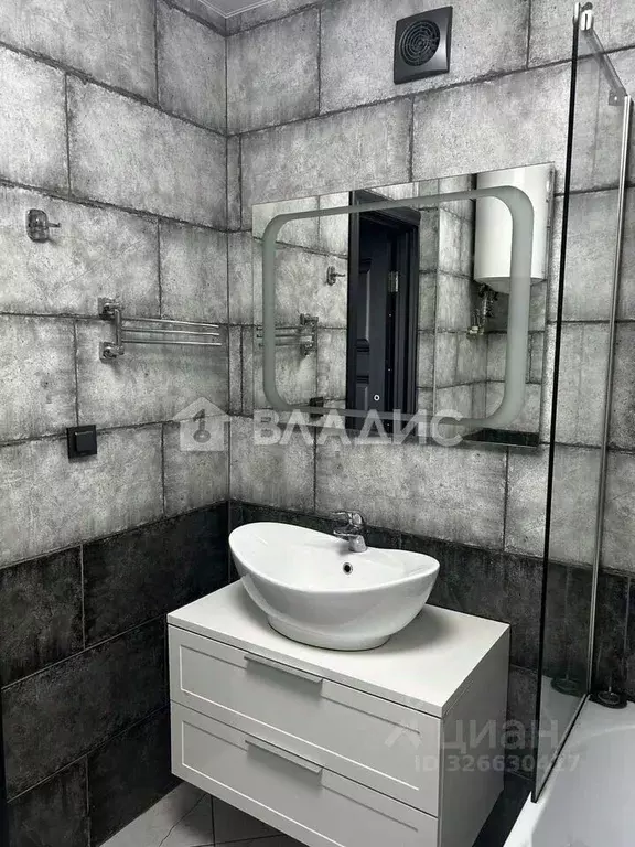 1-к кв. Санкт-Петербург пос. Шушары, Школьная ул., 6к2 (48.0 м) - Фото 1