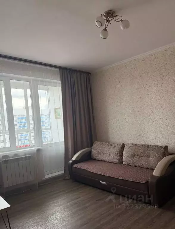 1-к кв. Красноярский край, Красноярск наб. Ярыгинская, 17 (38.5 м) - Фото 1