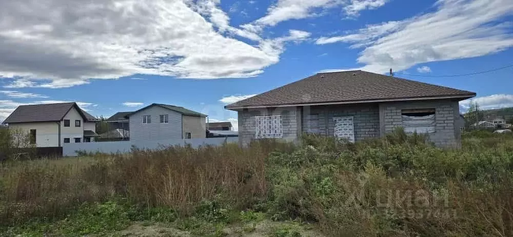 Дом в Сахалинская область, Анивский городской округ, с. Троицкое ул. ... - Фото 1