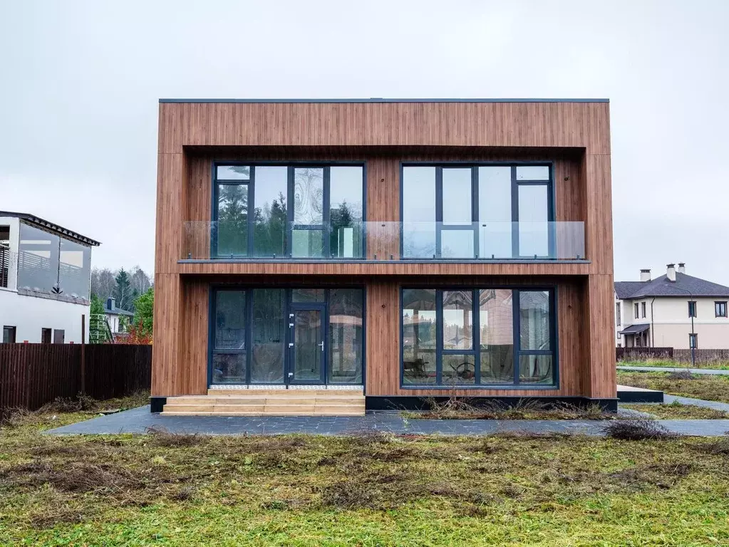 Дом в Москва Фаворит кп, 374 (255 м) - Фото 0