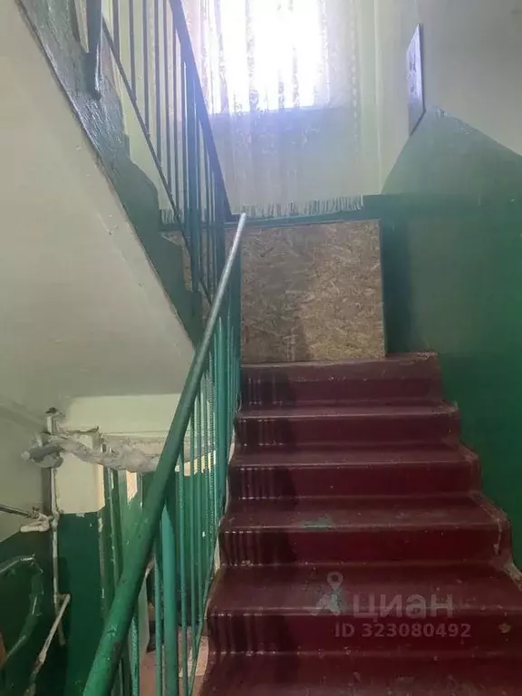 1-к кв. Омская область, Таврическое рп ул. Советская, 36 (34.7 м) - Фото 2