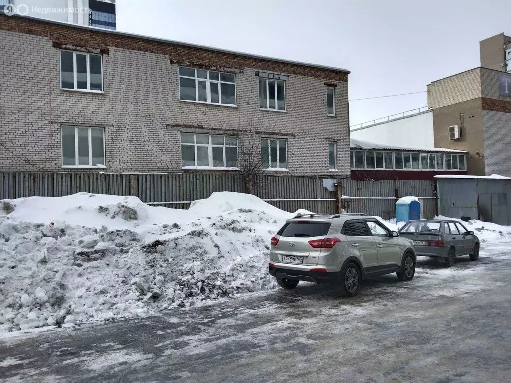 Помещение свободного назначения (2100 м) - Фото 0