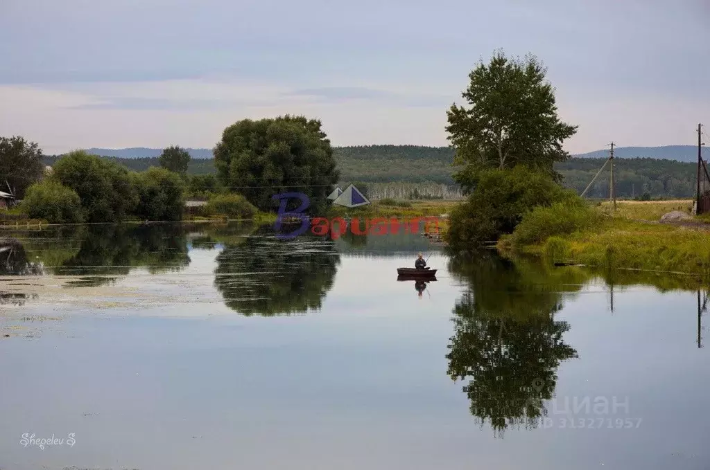 Дом в Челябинская область, Аргаяшский район, Яраткуловское с/пос, д. ... - Фото 0