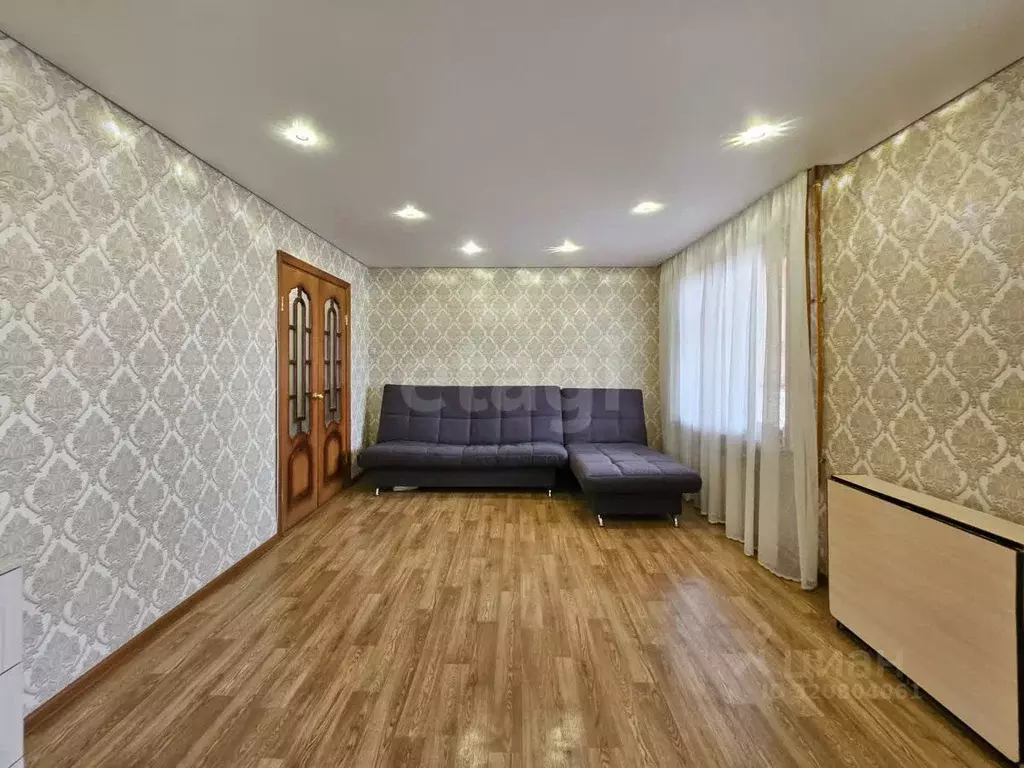 3-к кв. Татарстан, Набережные Челны ул. Академика Королева, 14/70 ... - Фото 0