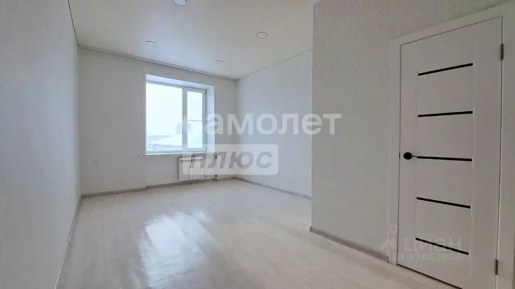 Студия Алтайский край, Барнаул ул. 40 лет Октября, 33А (19.6 м) - Фото 0