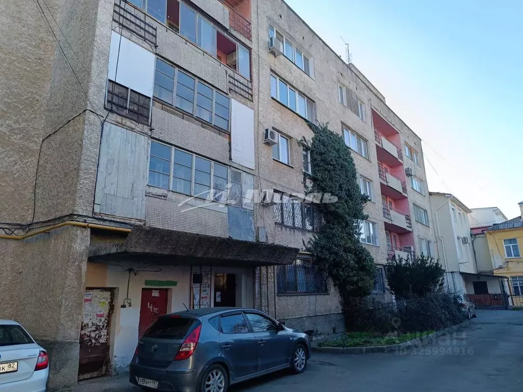 2-к кв. Крым, Симферополь ул. Тургенева, 14А (52.0 м) - Фото 2