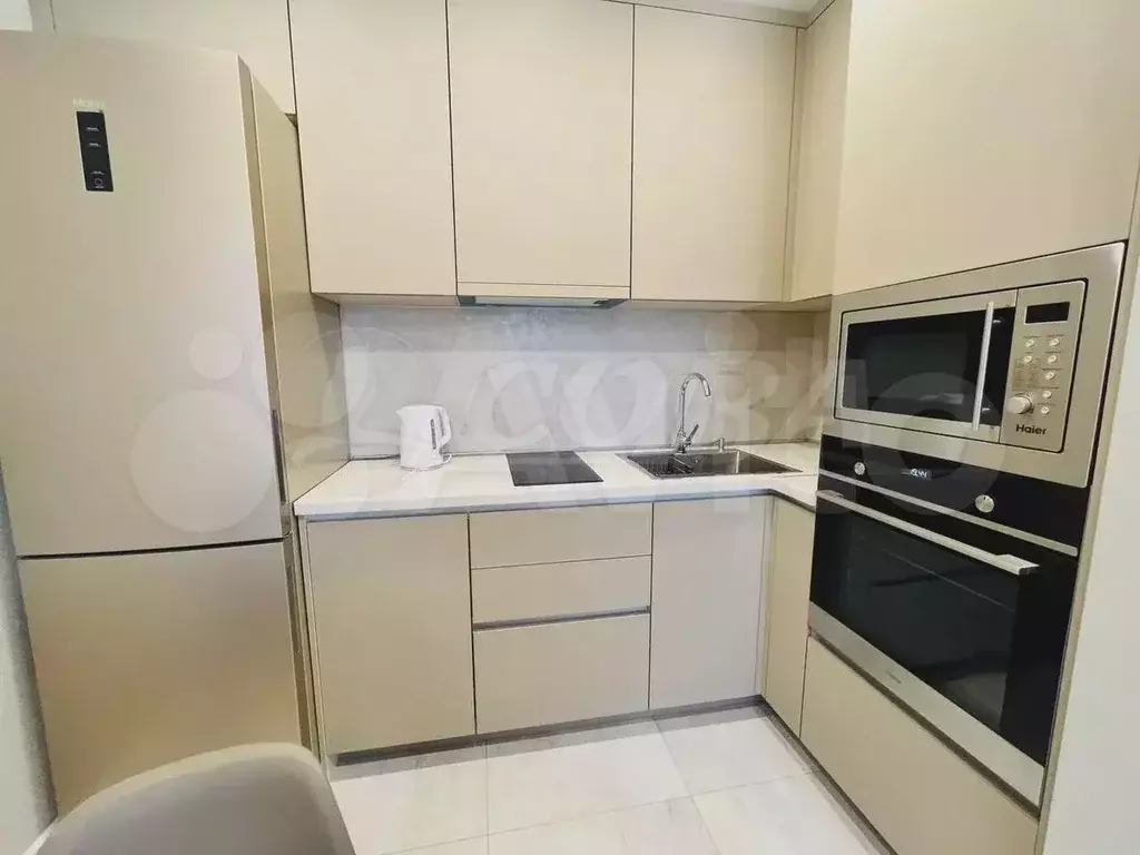 1-к. квартира, 43 м, 4/10 эт. - Фото 1