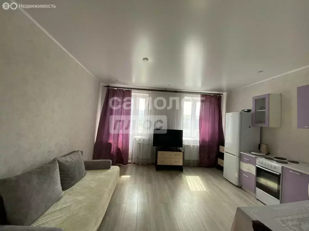 Квартира-студия: Октябрьский, улица Рахимьяна Насырова, 3 (24 м) - Фото 1