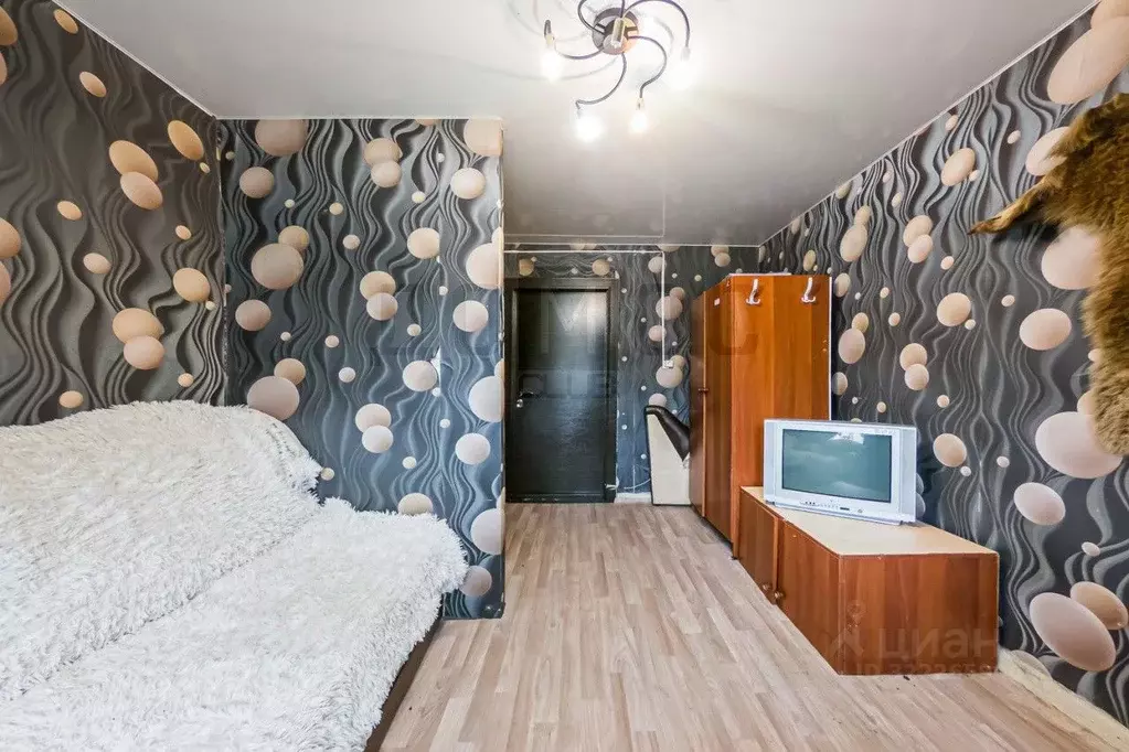 Комната Свердловская область, Екатеринбург ул. Черепанова, 4А (12.5 м) - Фото 2