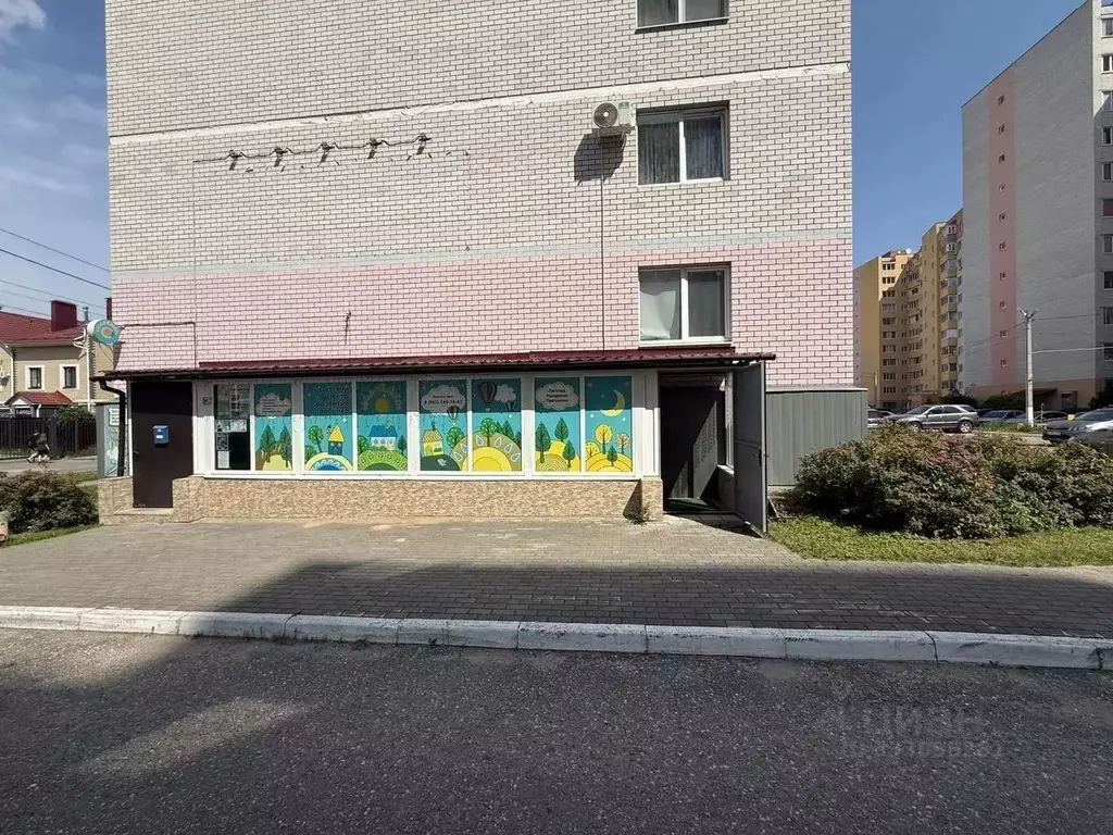 Помещение свободного назначения в Тверская область, Тверь Взлетная ... - Фото 1