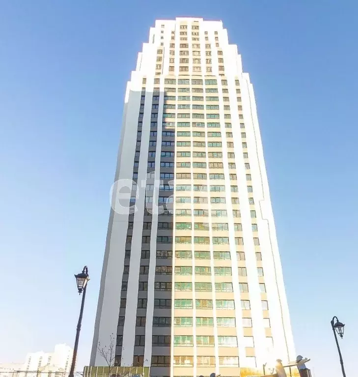 3-к кв. Свердловская область, Екатеринбург ул. Краснолесья, 10/4 (82.0 ... - Фото 1