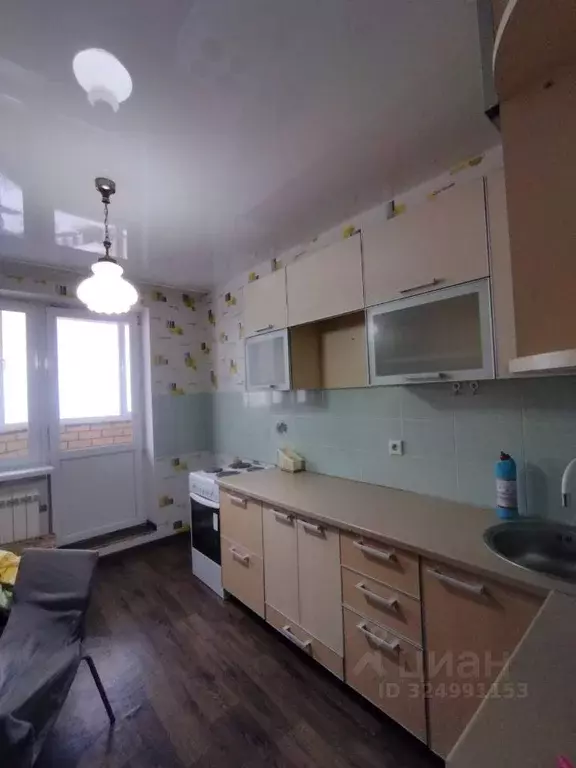 2-к кв. Чувашия, Чебоксары ул. Радужная, 16 (62.0 м) - Фото 1