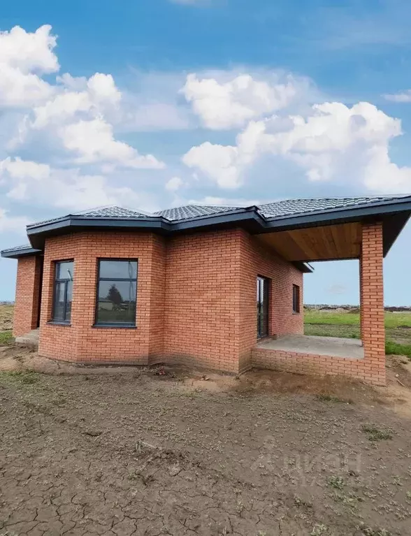 Дом в Омская область, Омский район, с. Надеждино, Зеленый берег кп  ... - Фото 1
