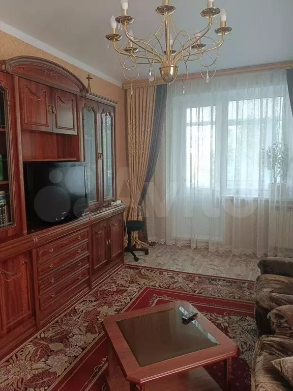 2-к. квартира, 52 м, 4/6 эт. - Фото 1