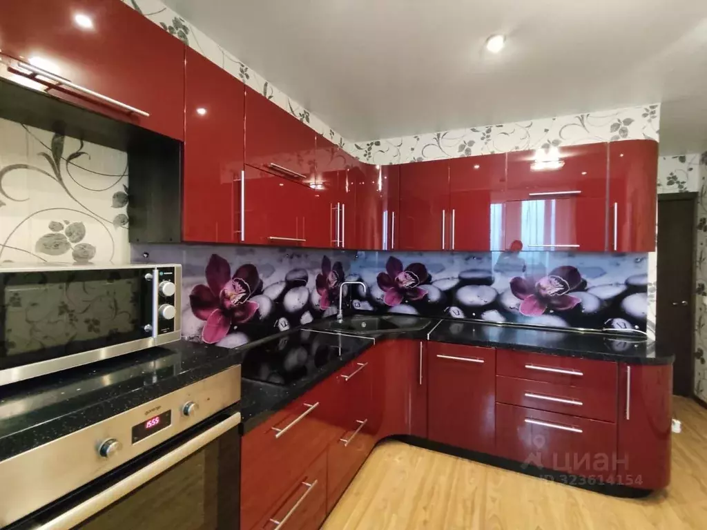 3-к кв. Московская область, Серпухов Спортивная ул., 8к2 (100.0 м) - Фото 1