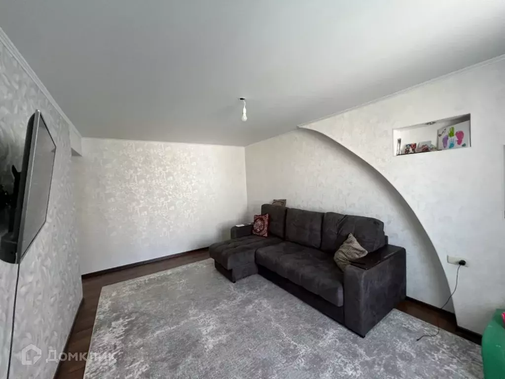 Продаётся 3-к квартира, 76 м - Фото 0