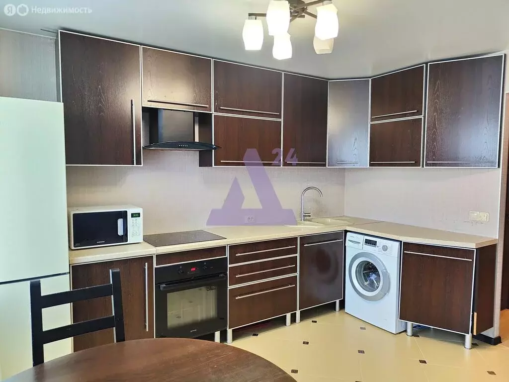 2-комнатная квартира: Барнаул, Взлётная улица, 40 (55.3 м) - Фото 0