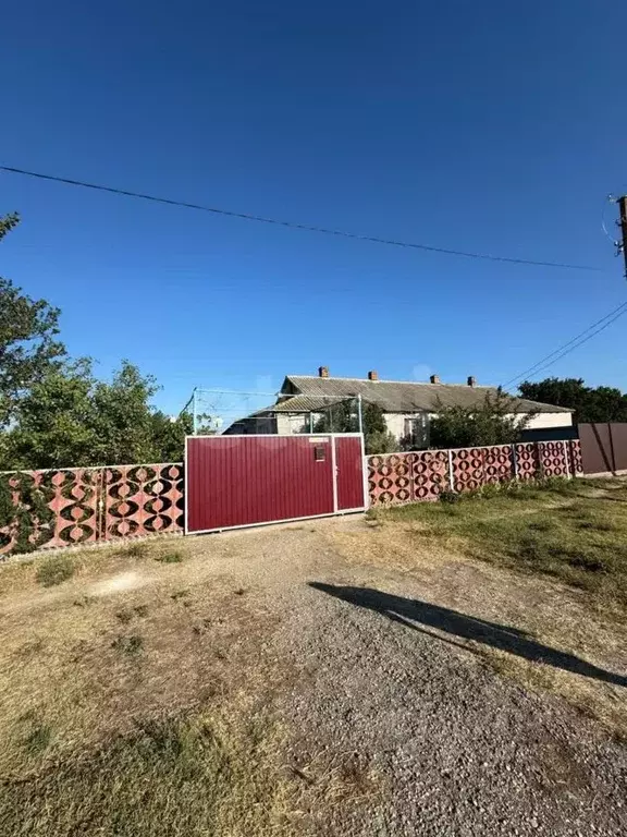 Дом в Крым, Советский район, с. Краснофлотское ул. Молодежная, 7 (80 ... - Фото 1