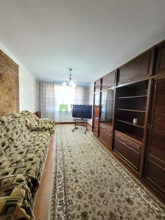 2-к кв. Саратовская область, Саратов ул. Имени В.Н. Симбирцева, 23/37 ... - Фото 0