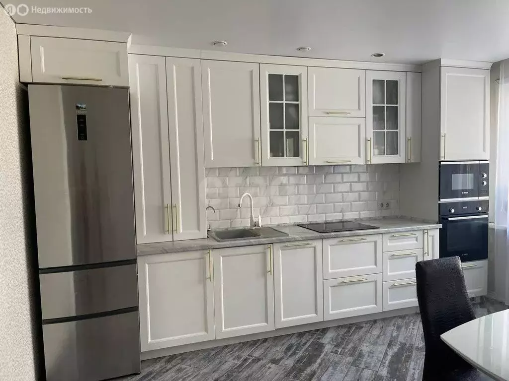 3-комнатная квартира: Горно-Алтайск, Алтайская улица, 28 (68 м) - Фото 1