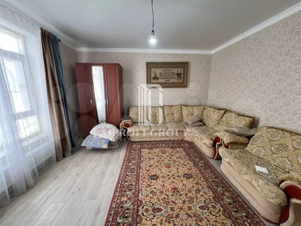 1-к. квартира, 52 м, 1/3 эт. - Фото 1