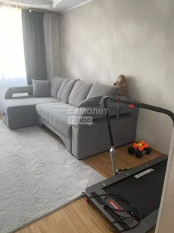 2-комнатная квартира: Партизанск, Кожевенная улица, 19Б (50.5 м) - Фото 1