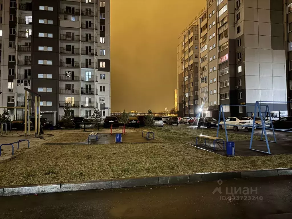 Студия Челябинская область, Челябинск ул. 2-я Эльтонская, 50 (24.0 м) - Фото 1