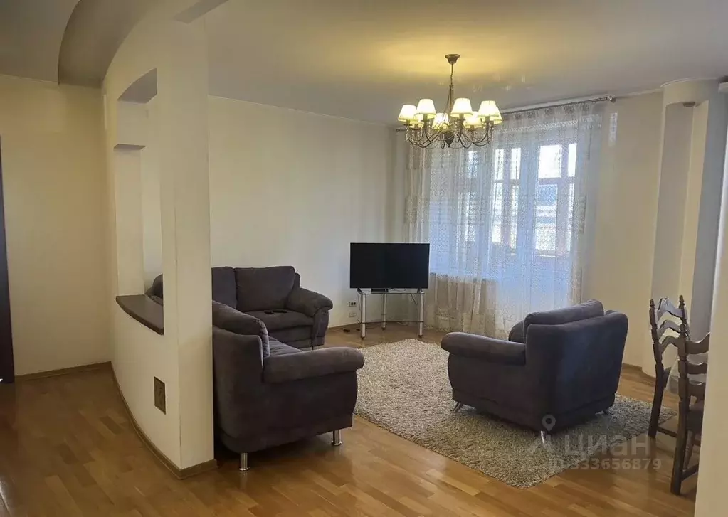 3-к кв. Татарстан, Казань ул. Галиаскара Камала, 55 (110.0 м) - Фото 1