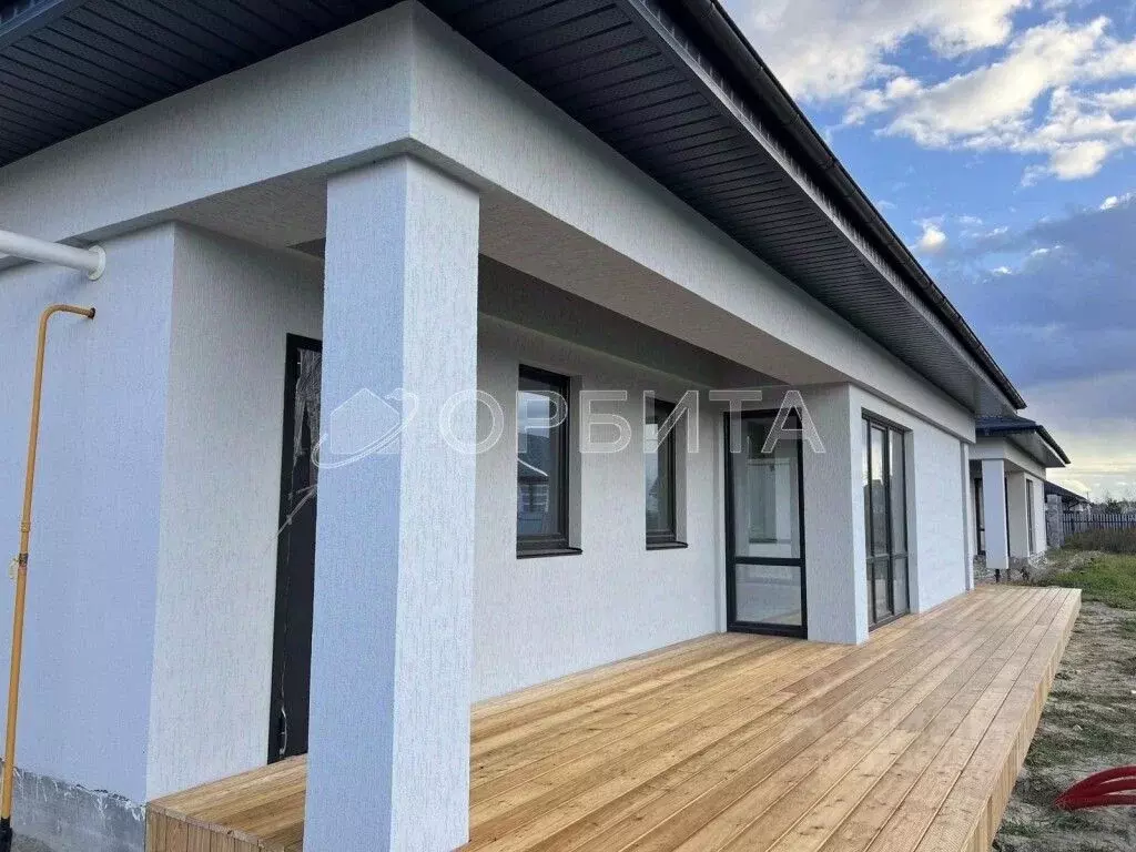 Дом в Тюменская область, Тюмень Лето-Парк кп, 343 (190 м) - Фото 1