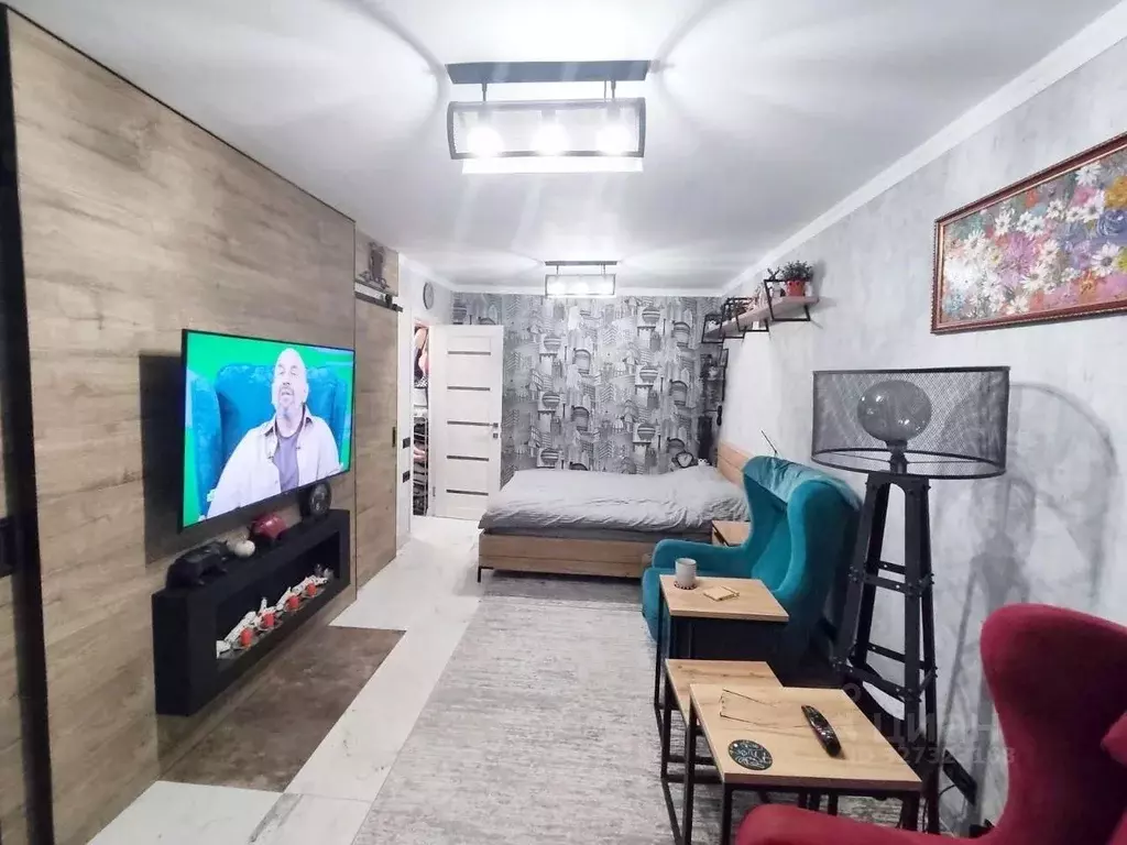 2-к кв. Крым, Алушта муниципальный округ, Партенит пгт ш. Фрунзенское, ... - Фото 1