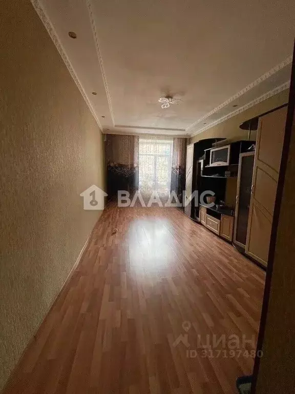 3-к кв. Бурятия, Улан-Удэ Октябрьская ул., 11 (72.7 м) - Фото 1