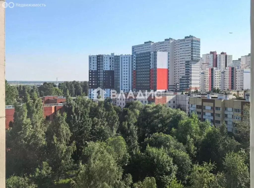 3-комнатная квартира: посёлок Шушары, Пушкинская улица, 10 (78.3 м) - Фото 2