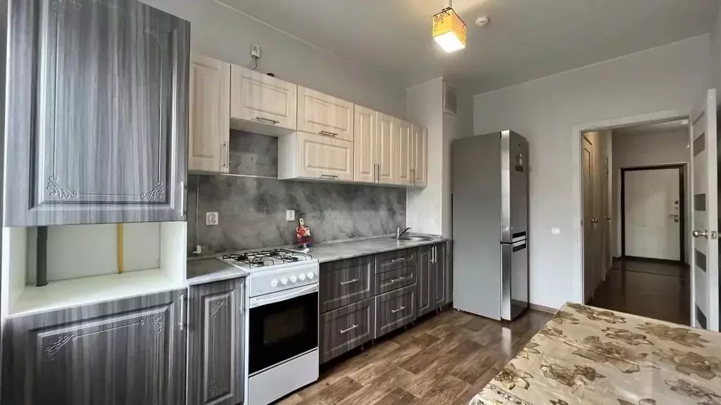 1-к кв. Татарстан, Альметьевск ул. Автомобилистов, 9 (40.0 м) - Фото 1