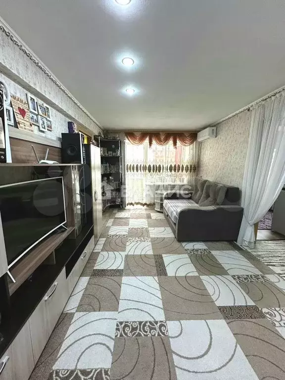 2-к. квартира, 45,3 м, 4/4 эт. - Фото 0