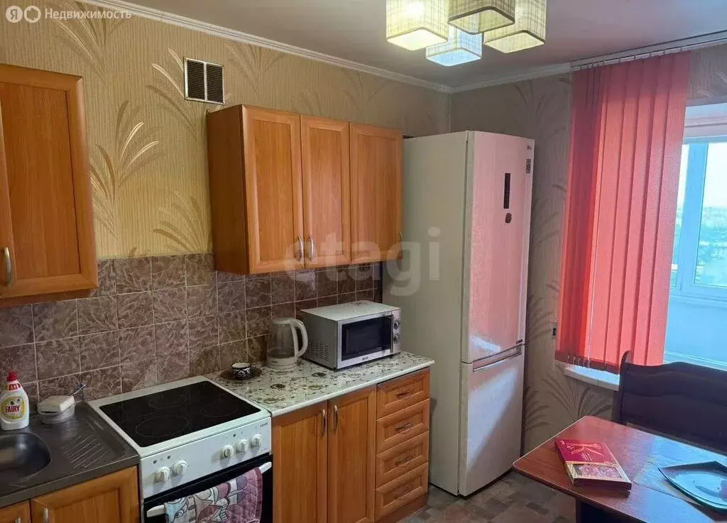 1-комнатная квартира: Барнаул, улица Энтузиастов, 17 (38 м) - Фото 2