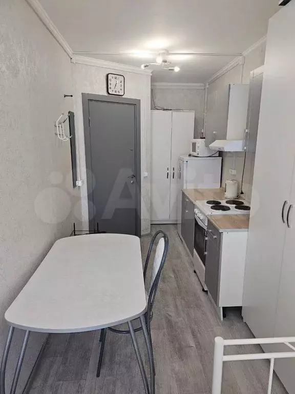 Комната 11 м в 4-к., 8/10 эт. - Фото 0