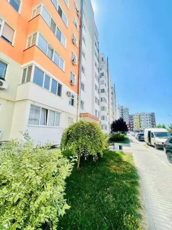 1-к кв. Крым, Симферополь ул. Батурина, 205 (40.44 м) - Фото 1