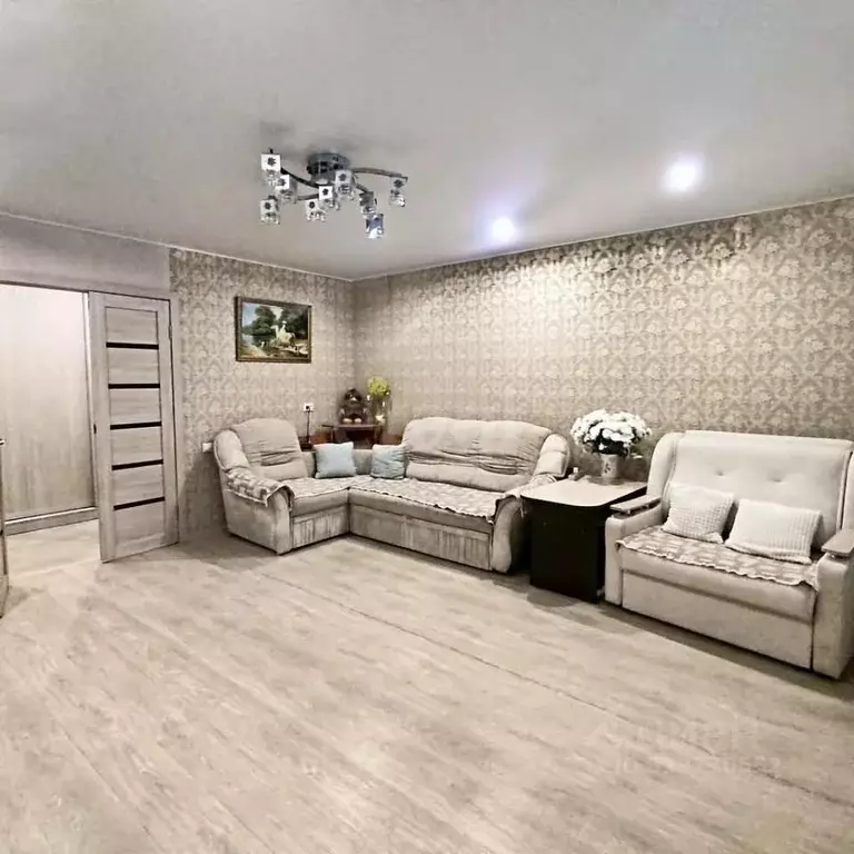 2-к кв. Кемеровская область, Юрга ул. Машиностроителей, 55А (60.1 м) - Фото 1