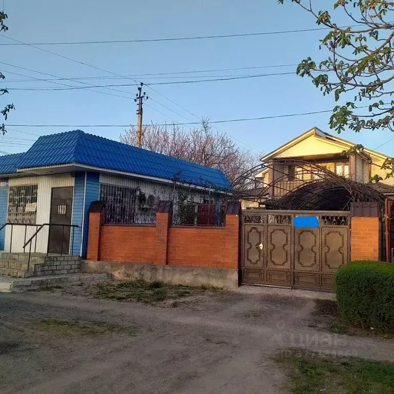 Дом в Ростовская область, пос. Матвеев Курган ул. Пугачева, 109 (182 ... - Фото 1