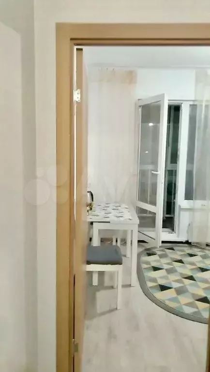 1-к. квартира, 36 м, 4/10 эт. - Фото 0