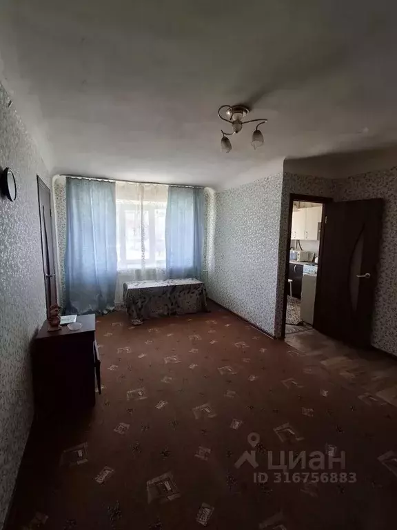 2-к кв. Алтайский край, Барнаул ул. Глушкова, 19/49 (44.1 м) - Фото 1