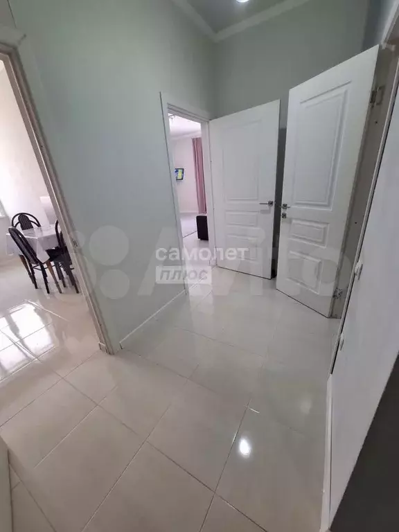 1-к. квартира, 50 м, 1/4 эт. - Фото 1