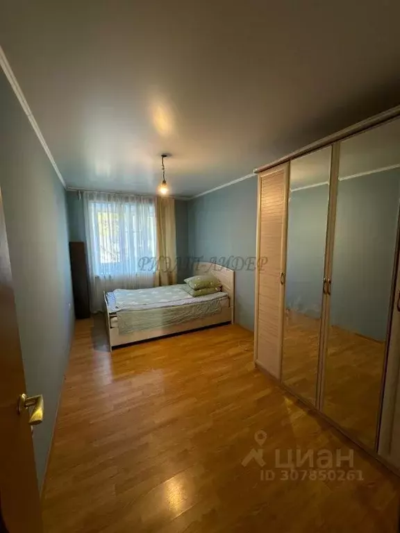 3-к кв. Алтай, Горно-Алтайск ул. Мамонтова, 15 (60.0 м) - Фото 1