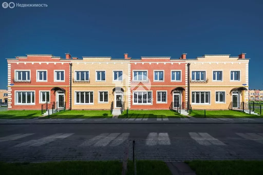 Дом в село Новолуговое, микрорайон Берёзки-2 (74 м) - Фото 0