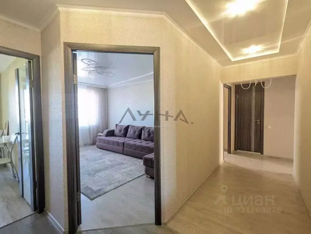 3-к кв. Татарстан, Набережные Челны ул. Аделя Кутуя, 12 (71.7 м) - Фото 2