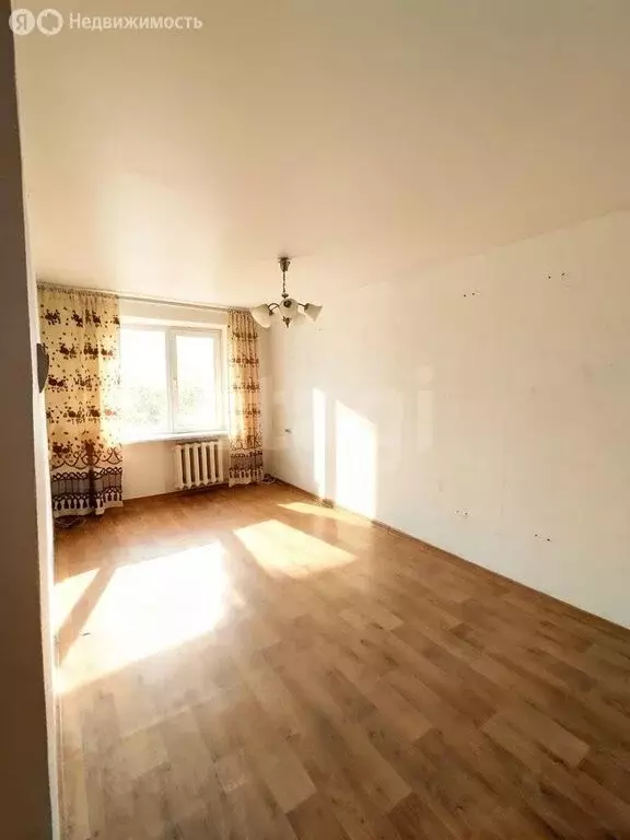 2-комнатная квартира: Пермь, улица Адмирала Старикова, 15 (46.5 м) - Фото 1