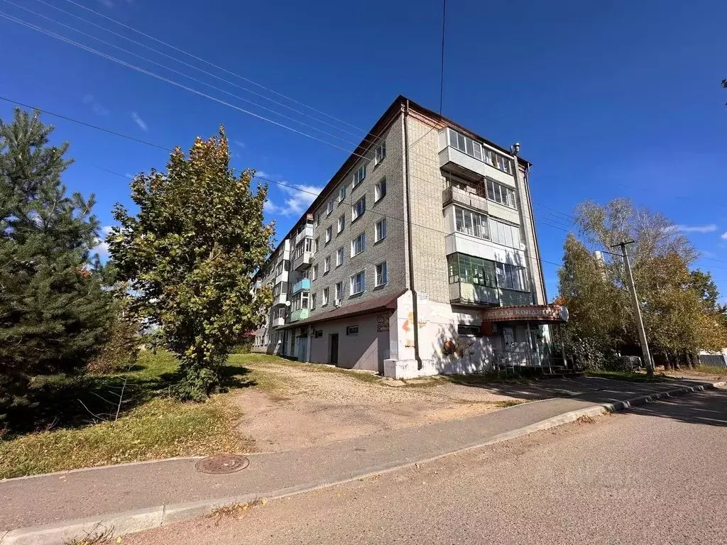 4-к кв. Смоленская область, Вязьма ул. Маяковского, 21 (60.9 м) - Фото 1