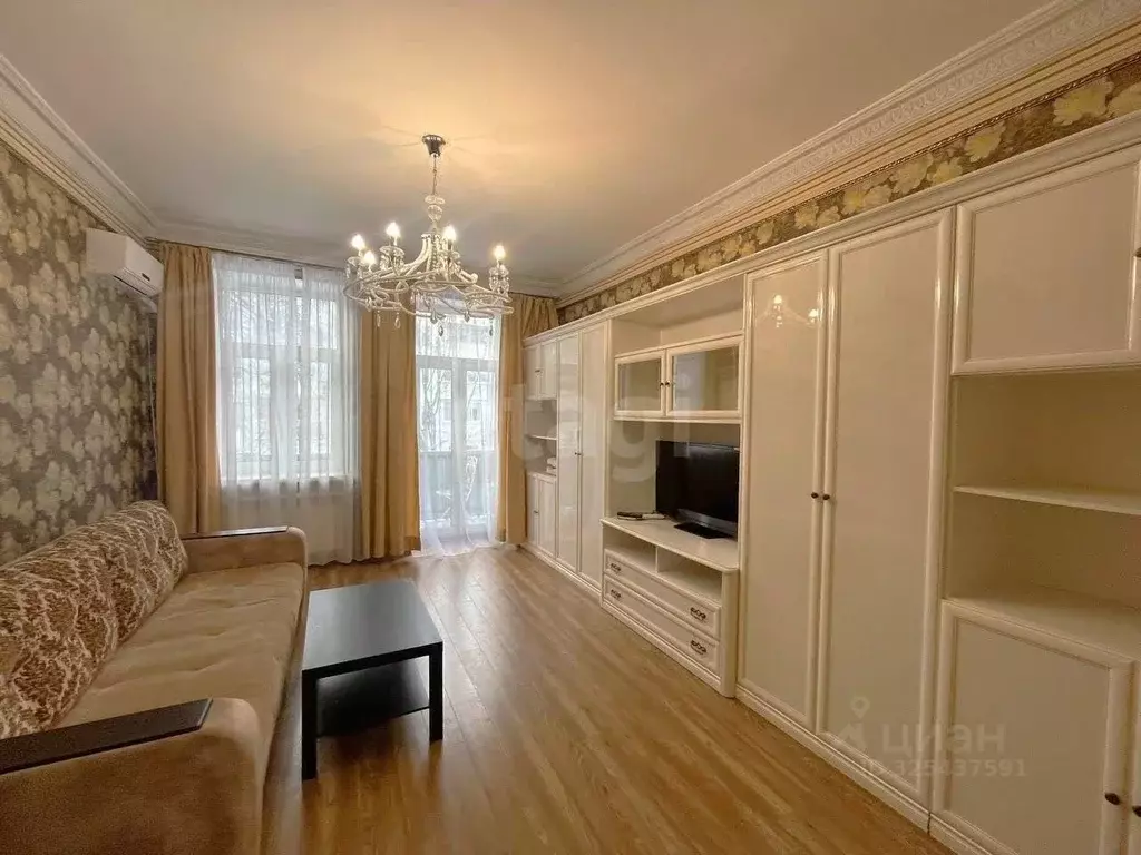 2-к кв. Москва Озерковская наб., 48/50с2 (65.0 м) - Фото 1