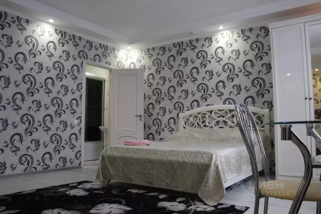 Комната Ямало-Ненецкий АО, Губкинский 13-й мкр,  (18.0 м) - Фото 0